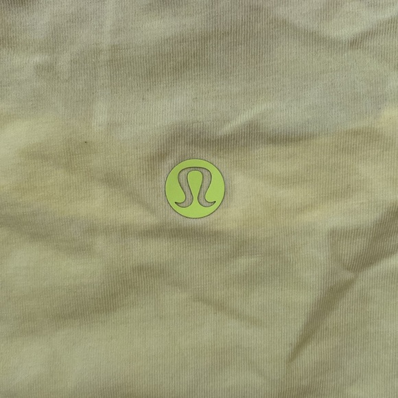 ❤️ Lululemon Cates Tee Size 4 Yellow - Picture 7 of 8